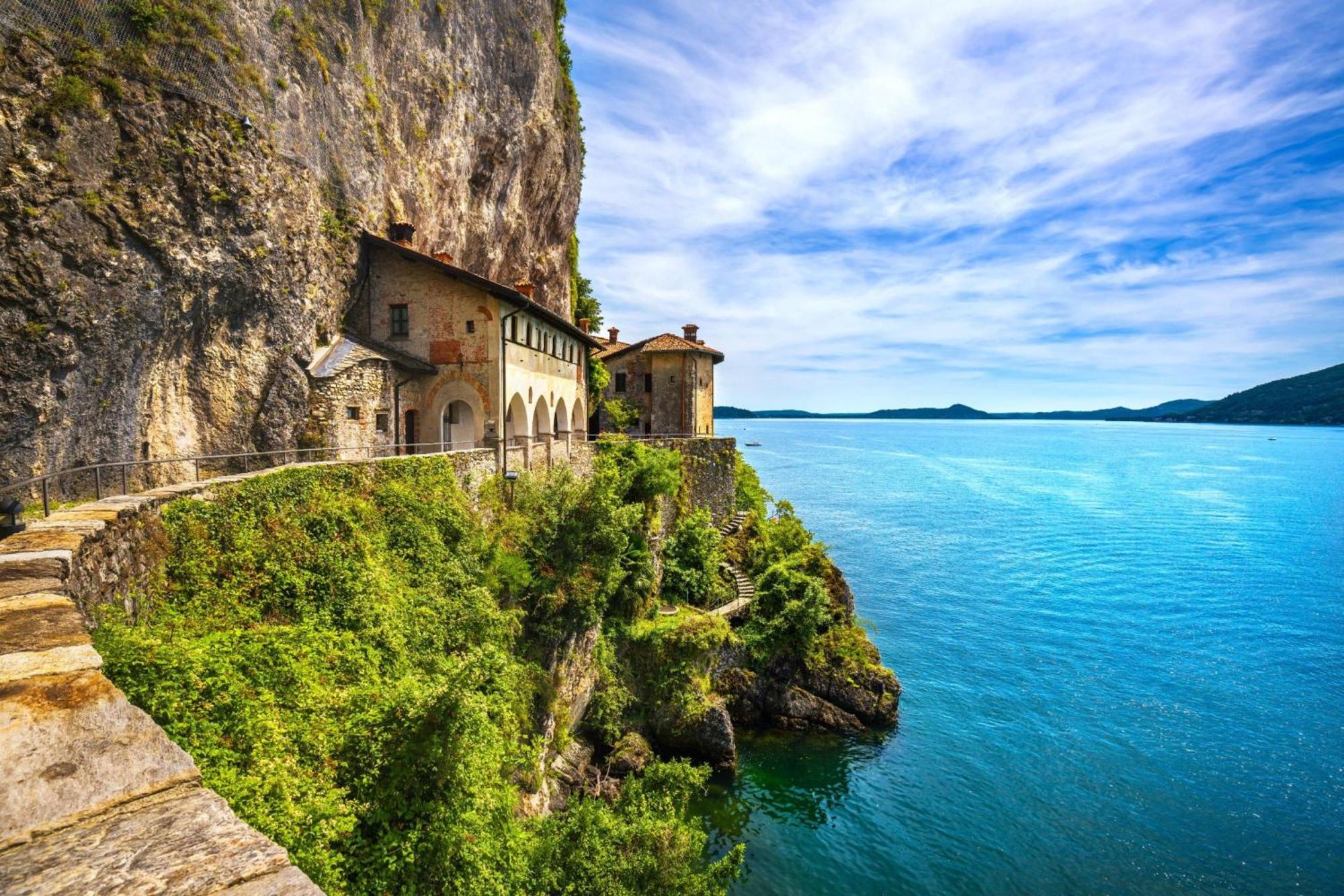 Casa Amabile With Salty Water Pool - Happy Rentals Reno Di Leggiuno Luaran gambar